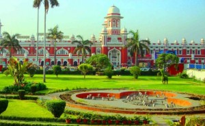 Charbagh-Railway-Station-570x350